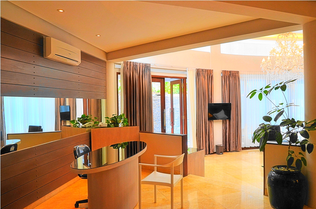 Cabana Suite