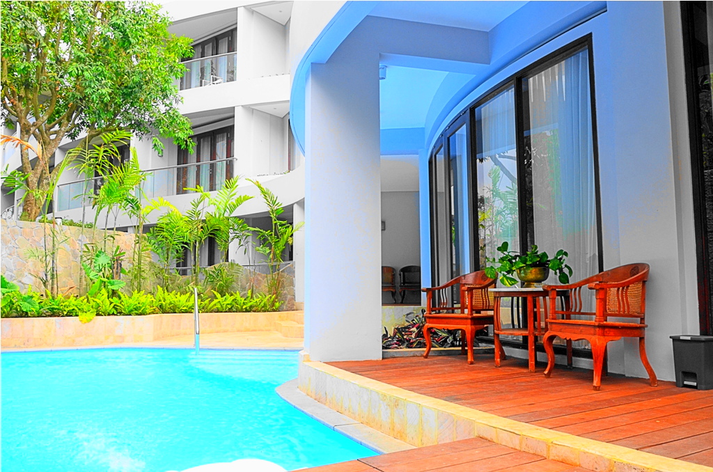 Cabana Suite